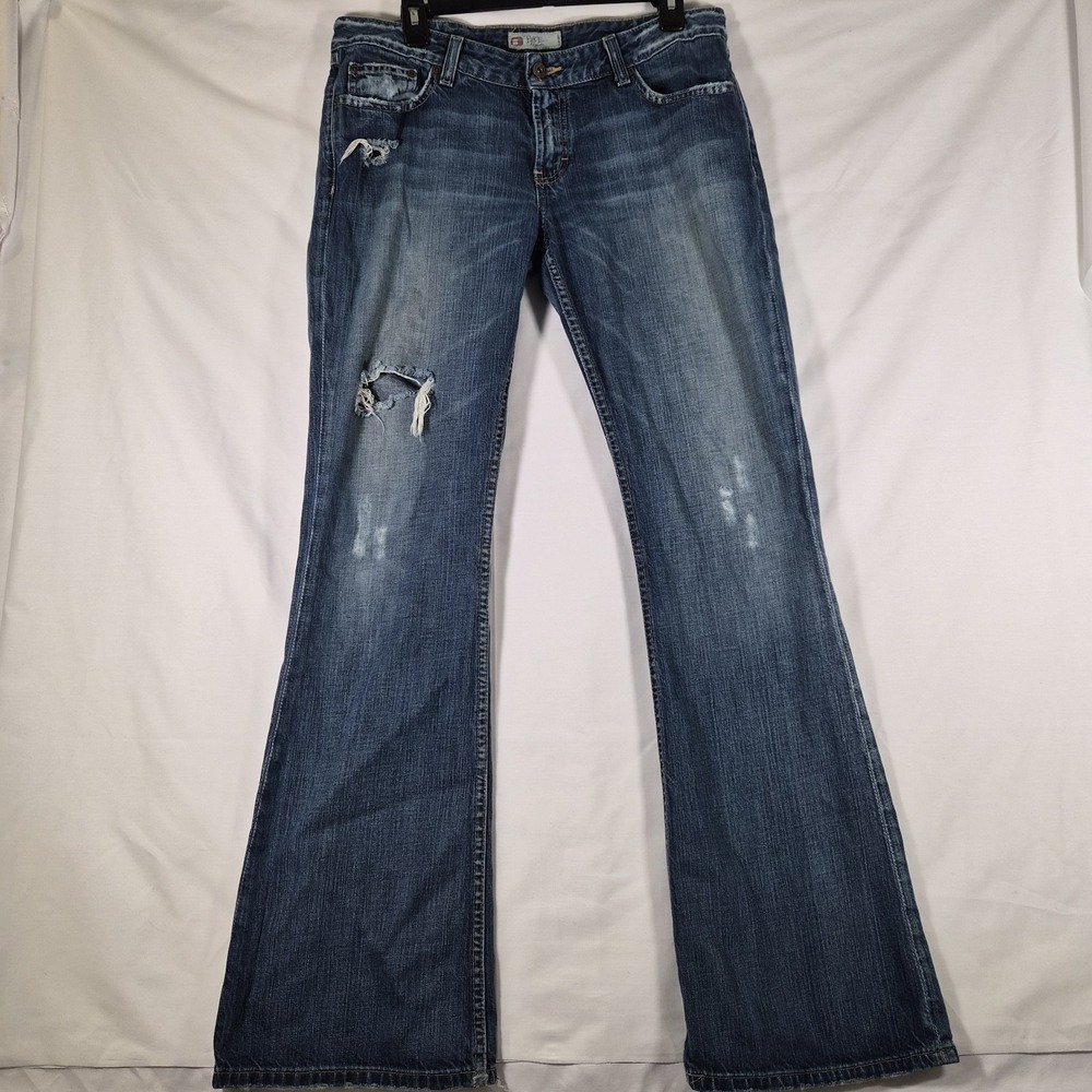Y2K BKE Denim Grace Womens 32x33.5 Bootcut Flare Jeans Distressed Y2K Buckle
